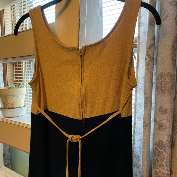 K Petite Two Piece Dress Womens Size 8P - Picture 4 of 4